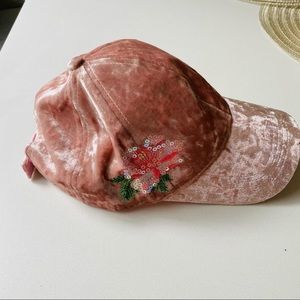 David & Young baseball hat velvet pink with rose
